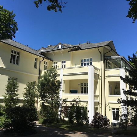 Villa Caprivi - Ferienwohnung E2 Heringsdorf  Extérieur photo