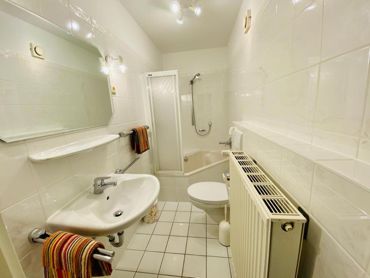 Villa Caprivi - Ferienwohnung E2 Heringsdorf  Extérieur photo